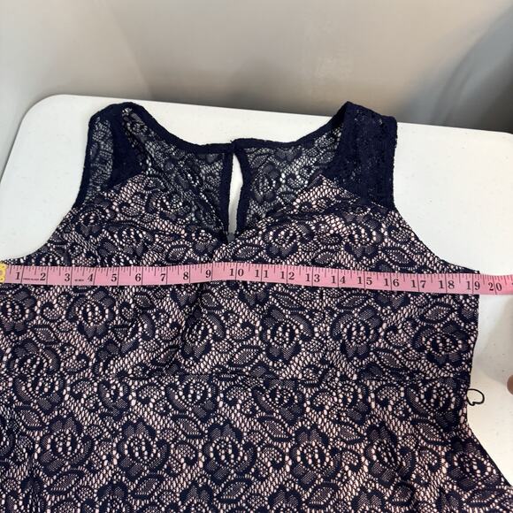 Motherhood Maternity Gender Reveal Dress Women's Large Pink Blue Lace Ribbon NWT - Picture 10 of 12